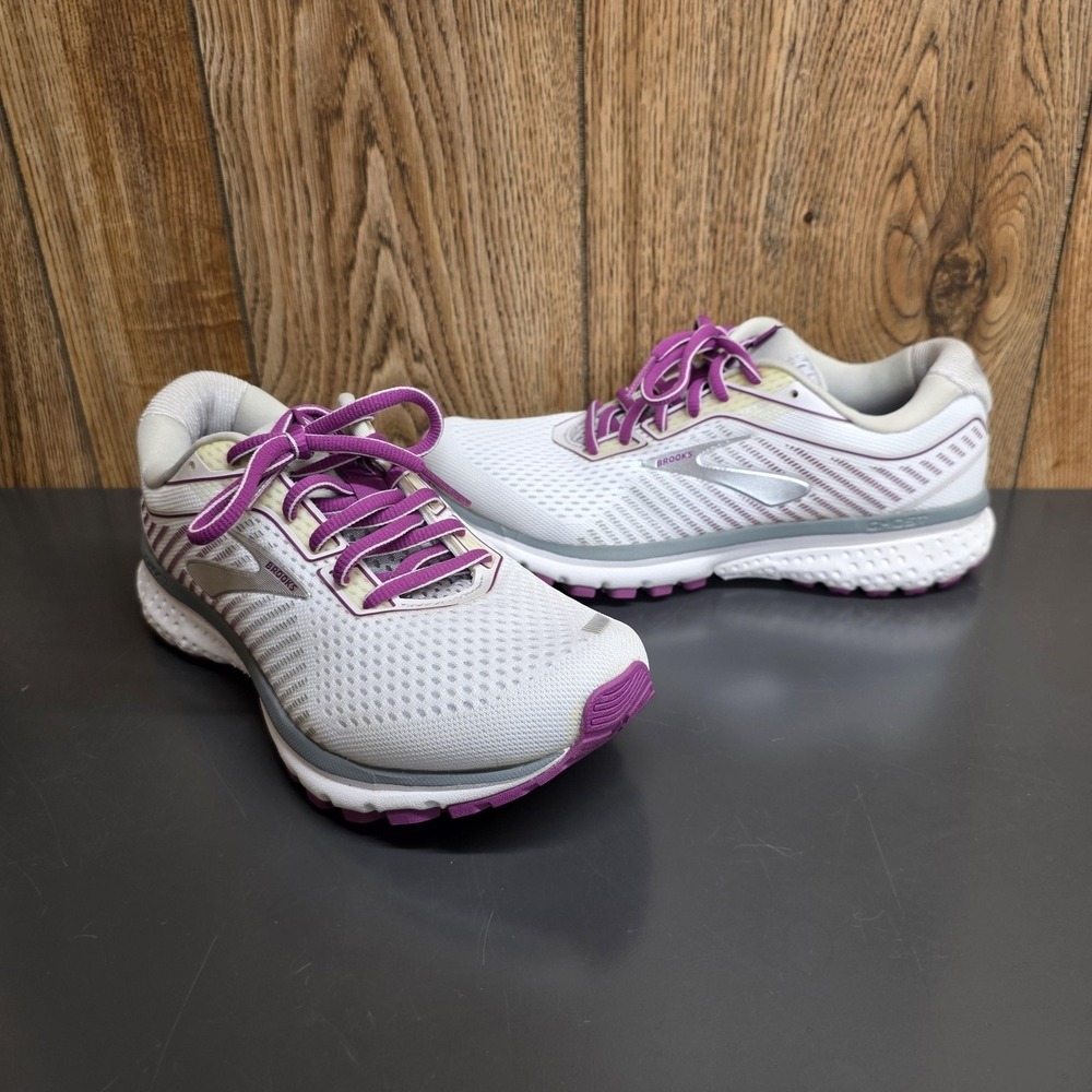 Brooks Ghost 12 Shoes Womens Size 7 White Purple Running Sneakers Cushion - Picture 10 of 10